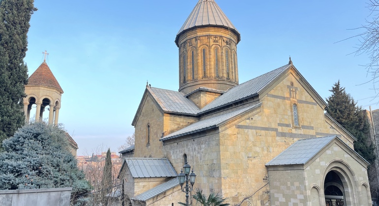 Tbilisi: Caminando por la Fe, la Religión y la Cultura Georgia — #9