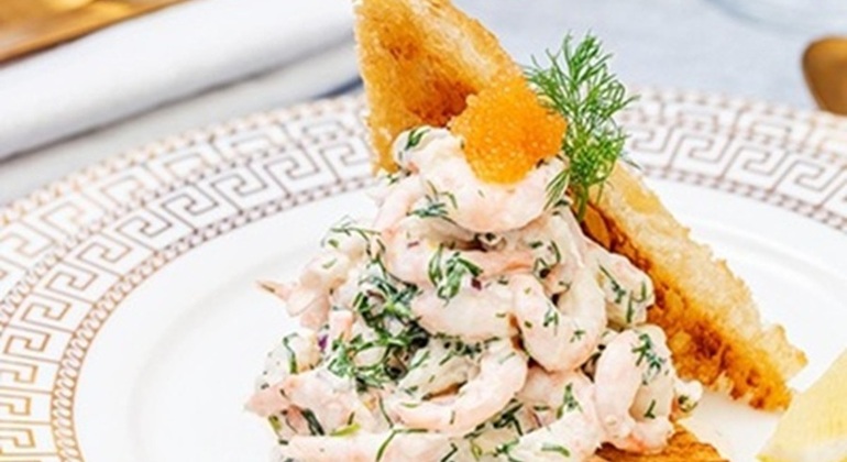 Stockholm Essen Tour: Pelz, Fjord, & Fika Schweden &mdash; #2