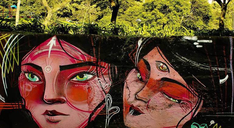 Visite à pied de Bogota Grafiti Fournie par Bogotan Flâneur Tours