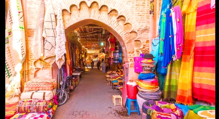 Visita Cultural y Orientativa de Marrakech Operado por  Rachid guía marrakech 