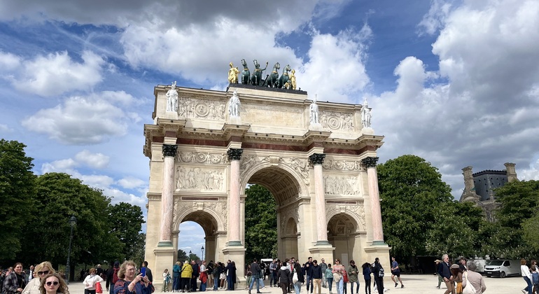 walking-tour-of-the-notre-dame-of-paris-es-5