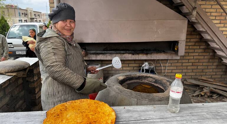 Masterclass di panificazione a Khiva: Il gusto della tradizione Uzbekistan — #3