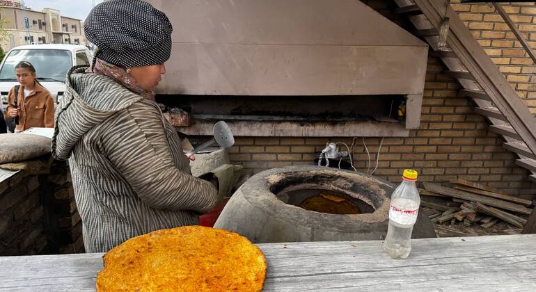 Masterclass di panificazione a Khiva: Il gusto della tradizione Uzbekistan — #4