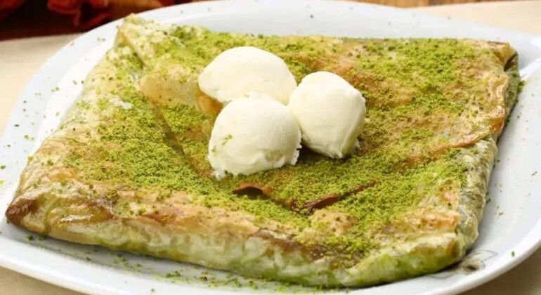 Visita gratuita: Pasea como un lugareño, saborea como un gourmet Turquía — #16