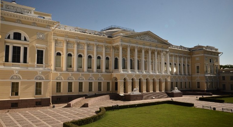 jardines-de-san-petersburgo-es-3