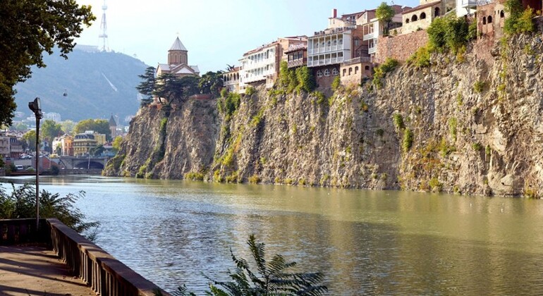 Saborear e passear: Sussurros de Tbilisi Geórgia — #18