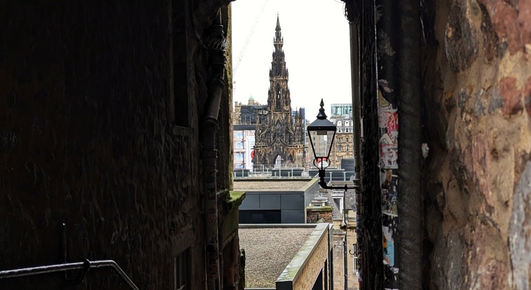 recorrido-por-los-callejones-de-la-royal-mile-en-3