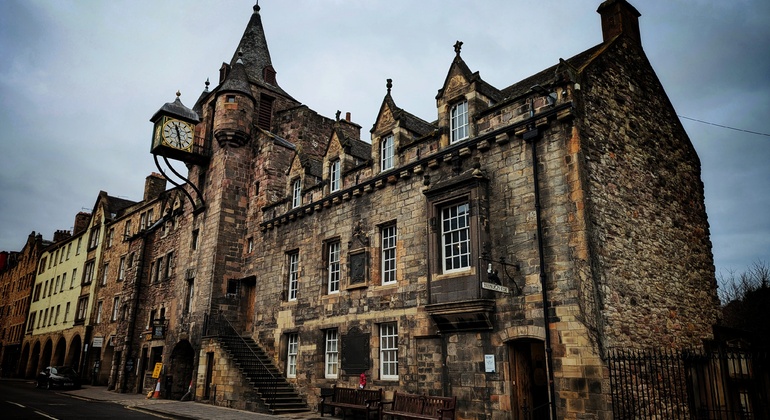 recorrido-por-los-callejones-de-la-royal-mile-en-4