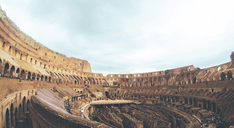 recorrido-por-el-coliseo-foro-palatino-de-roma-es-1