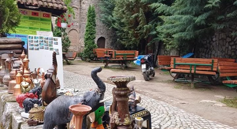 Skopje Tour: Matka-Schlucht, St. Panteleimon-Kirche und Millennium-Kreuz Mazedonien — #18