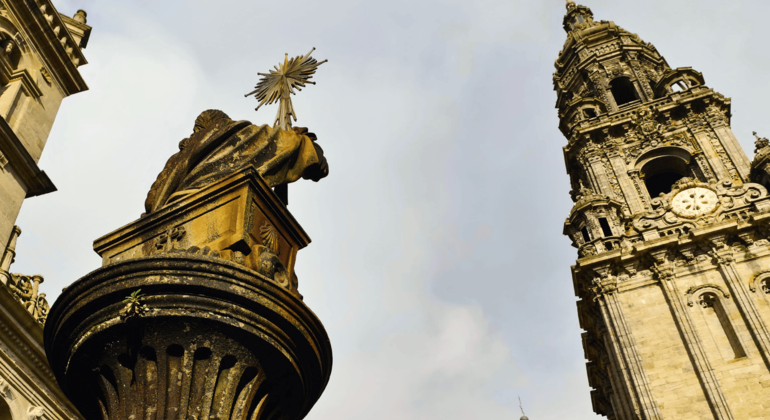 free-tour-explora-la-esencia-de-santiago-es-9