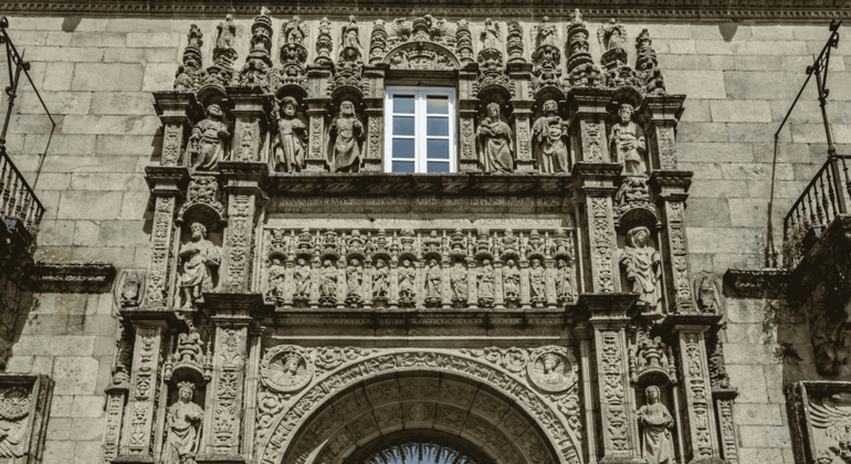 free-tour-explora-la-esencia-de-santiago-es-24