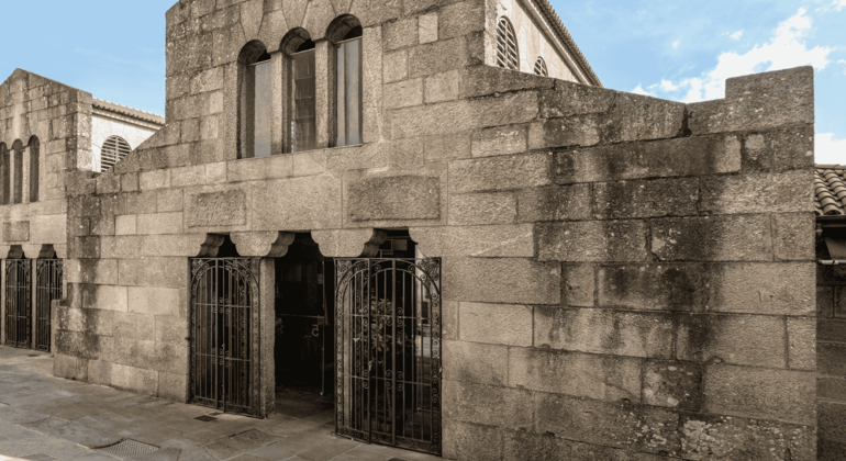 free-tour-explora-la-esencia-de-santiago-es-27