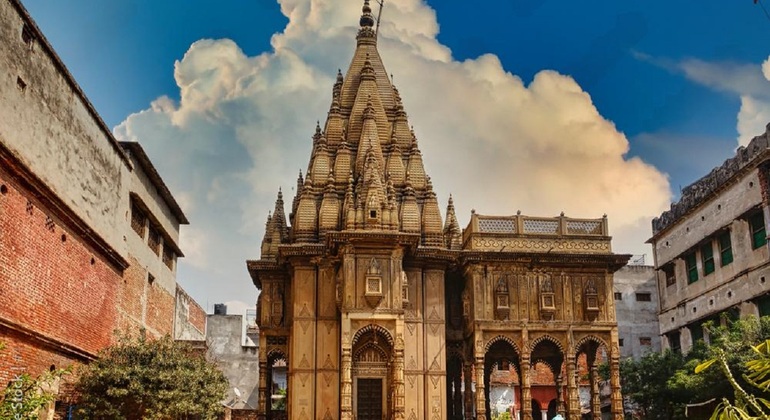 Varanasi Free Tour: Walk & Explore, India