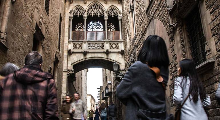 tesoros-de-barcelona-free-tour-del-casco-antiguo-es-2