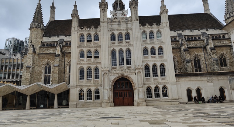 discover-stonehenge-avebury-on-a-mystical-tour-es-3