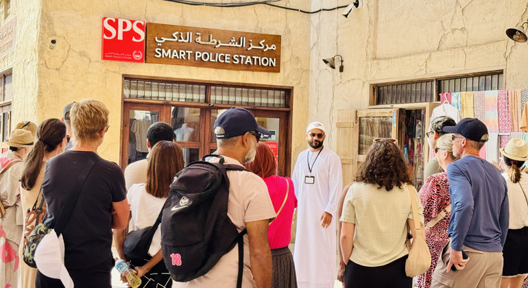 Visite de la vieille ville et du quartier historique de Dubaï Émirats arabes unis — #11
