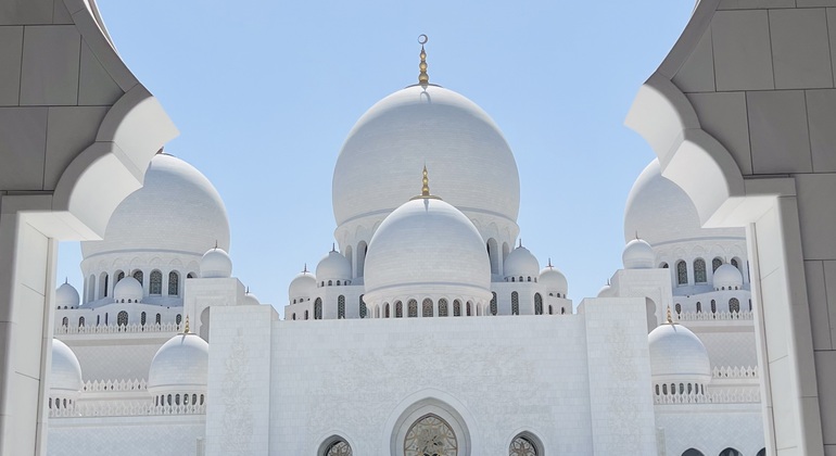 Esplorate Abu Dhabi con un tour di un giorno intero global.countries. — #3