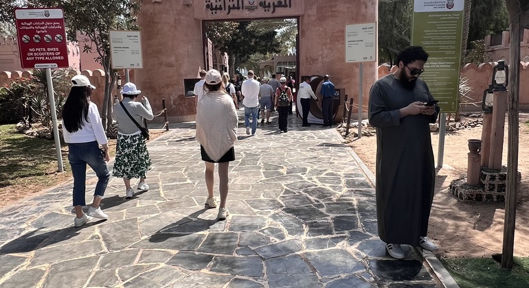 Esplorate Abu Dhabi con un tour di un giorno intero global.countries. — #18