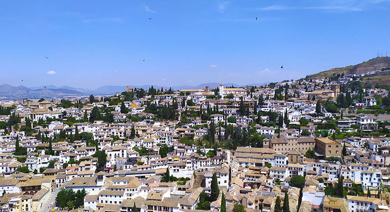 Visita libera di Granada: Porta Elvira, Albaicin, Secretos e Cattedrale Spagna — #8