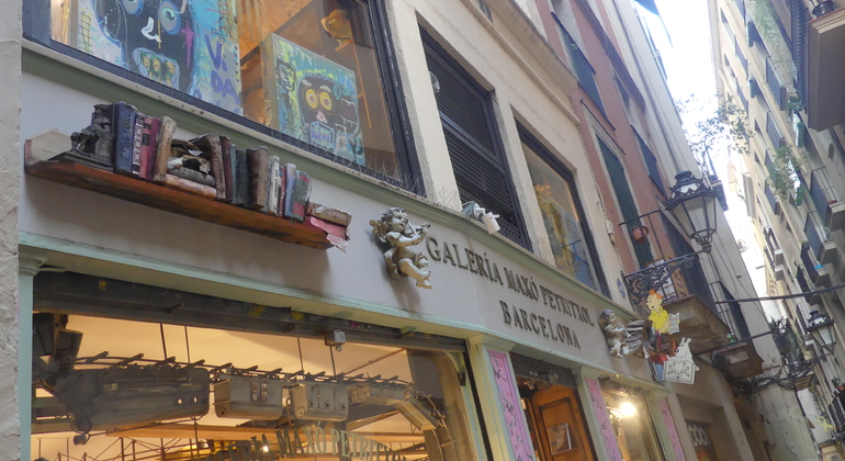 explore-the-gothic-quarter-of-barcelona-en-5