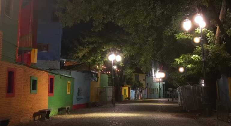 pasea-por-la-boca-de-la-mano-de-su-gente-en-3