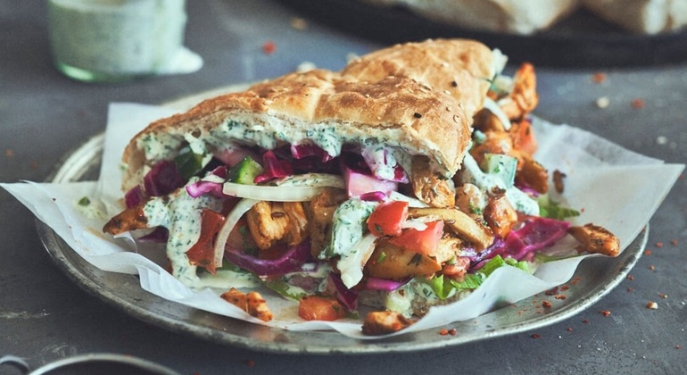 Essen Tour: Berlin schmecken wie ein Einheimischer Bereitgestellt von Foodprint Tours