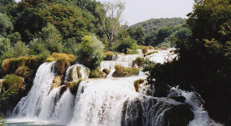 Aventura en las Cascadas del Parque Nacional de Krka Croacia — #4