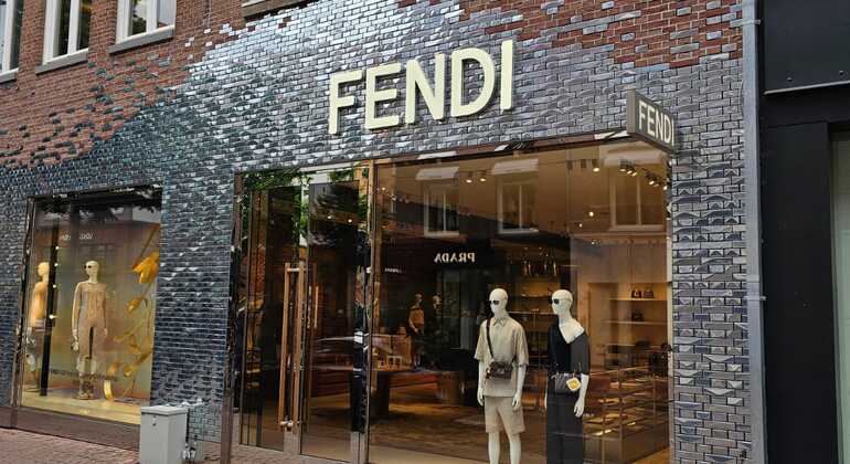 Vondelpark, Museum Quarter and Indoor Food Market Free Tour Netherlands &mdash; #5