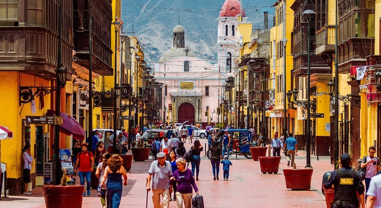 Free Tour of Downtown Lima Сomplete Peru &mdash; #7