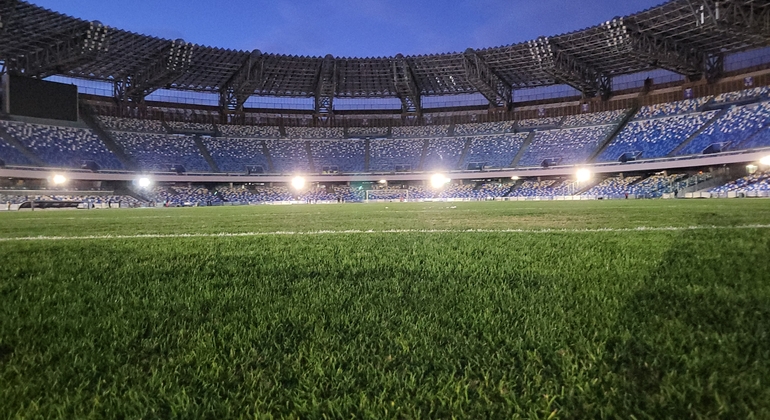 Visite gratuite du stade Diego Maradona à Naples Italie — #24