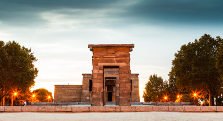 Free Tour Austrias and Debod Temple  Spain — #9