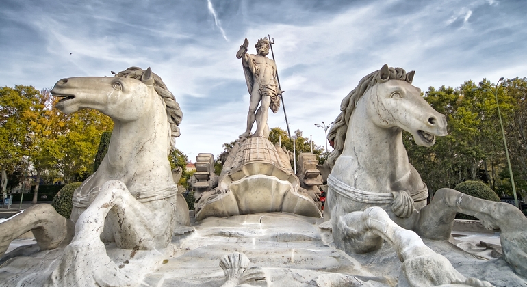 Free Tour Austrias and Debod Temple  Spain — #3