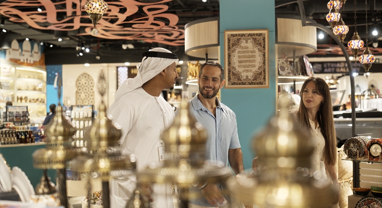 Privater Rundgang durch Abu Dhabi mit Einheimischen  Bereitgestellt von Tour By Emirati