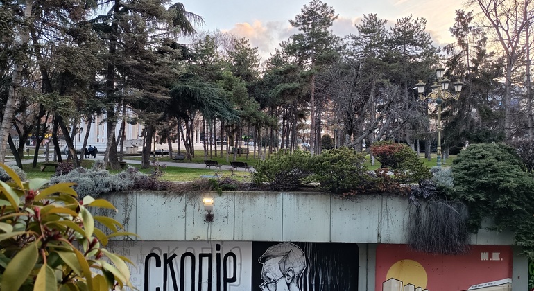 Brutalistische Architektur-Tour durch Skopje Mazedonien &mdash; #7