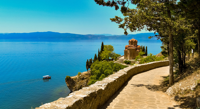 Lake Ohrid in a Day: Tour to the UNESCO City from Skopje