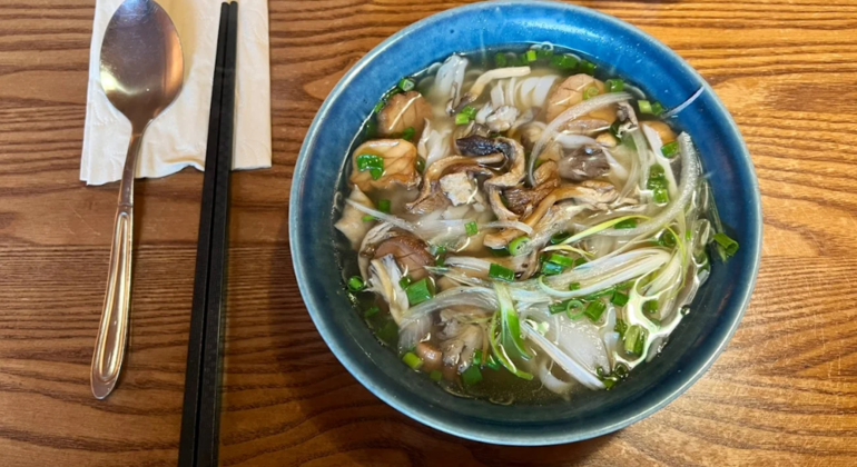 hanoi-vegetarian-vegan-street-food-tour-es-1