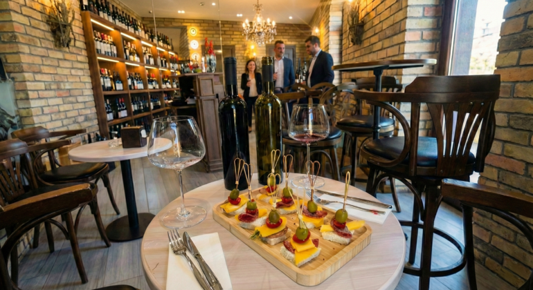 Baku: Wine Tasting Experience & Old City Free Heritage Walk Azerbaijan &mdash; #4