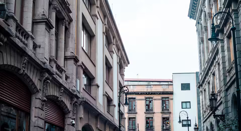 lgbtq-walking-tour-of-mexico-city-for-all-identities-es-14