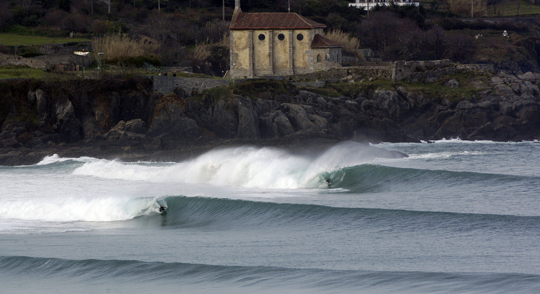 Descubre Gaztelugatxe, Mundaka y Gernika desde Bilbao España — #5