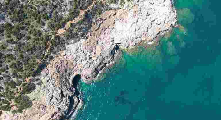 excursion-with-lunch-and-bathing-in-the-coves-of-the-costa-blanca-en-4
