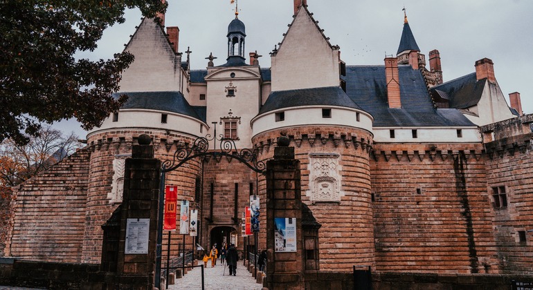 free-tour-por-lo-mas-destacado-de-nantes-es-2
