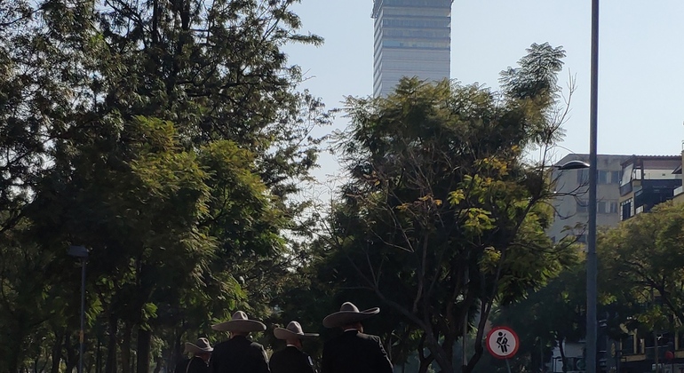 walking-tour-secrets-of-downtown-es-11