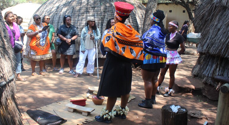Excursión privada a la aldea cultural de Lesedi desde Johannesburgo Sudáfrica — #6