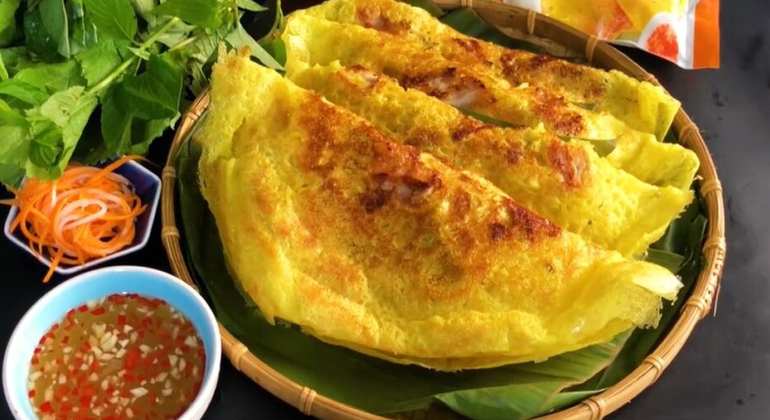 Passeio de comida de rua em Saigão e confeção de rolinhos primavera numa casa local Vietname &mdash; #3