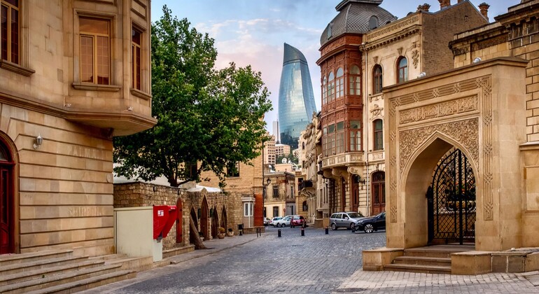 Visita gratuita a los principales lugares de interés de la Bakú antigua y moderna Azerbaiyán — #7