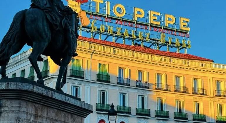 Madrid Infinita Free Tour: Austrias, Almudena, Palacio Real y más España &mdash; #6