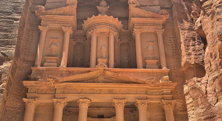 Amman: Petra, Wadi Rum, and Dead Sea Tour