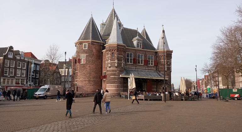 discover-medieval-amsterdam-with-an-archaeologist-es-1