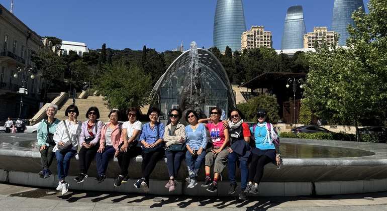 Baku: Old and Modern City Tour with Wine Tasting Provided by Dina